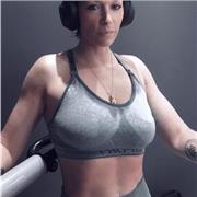 Bonjour, je suis coach sportif j'enseigne la musculation et des cours de personal trainer par différents ateliers